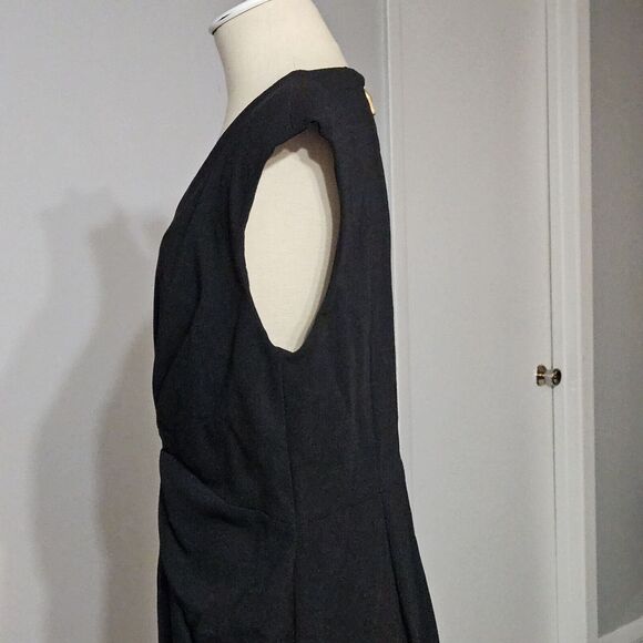 Donna Karan NY  V-neck Cap Sleeves Ruched Black  Sheath Dress Size:12 NWT - Picture 7 of 10